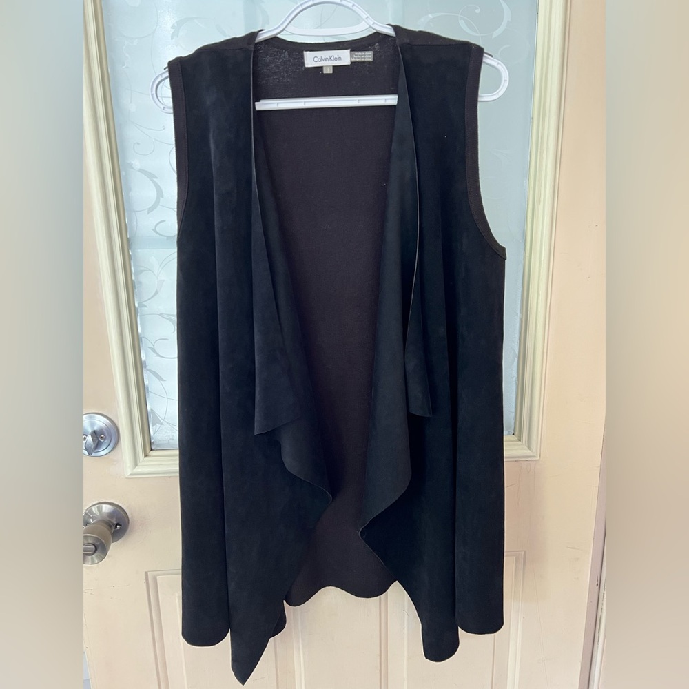 Calvin Klein L faux leather front and sweater back water fall open front vest